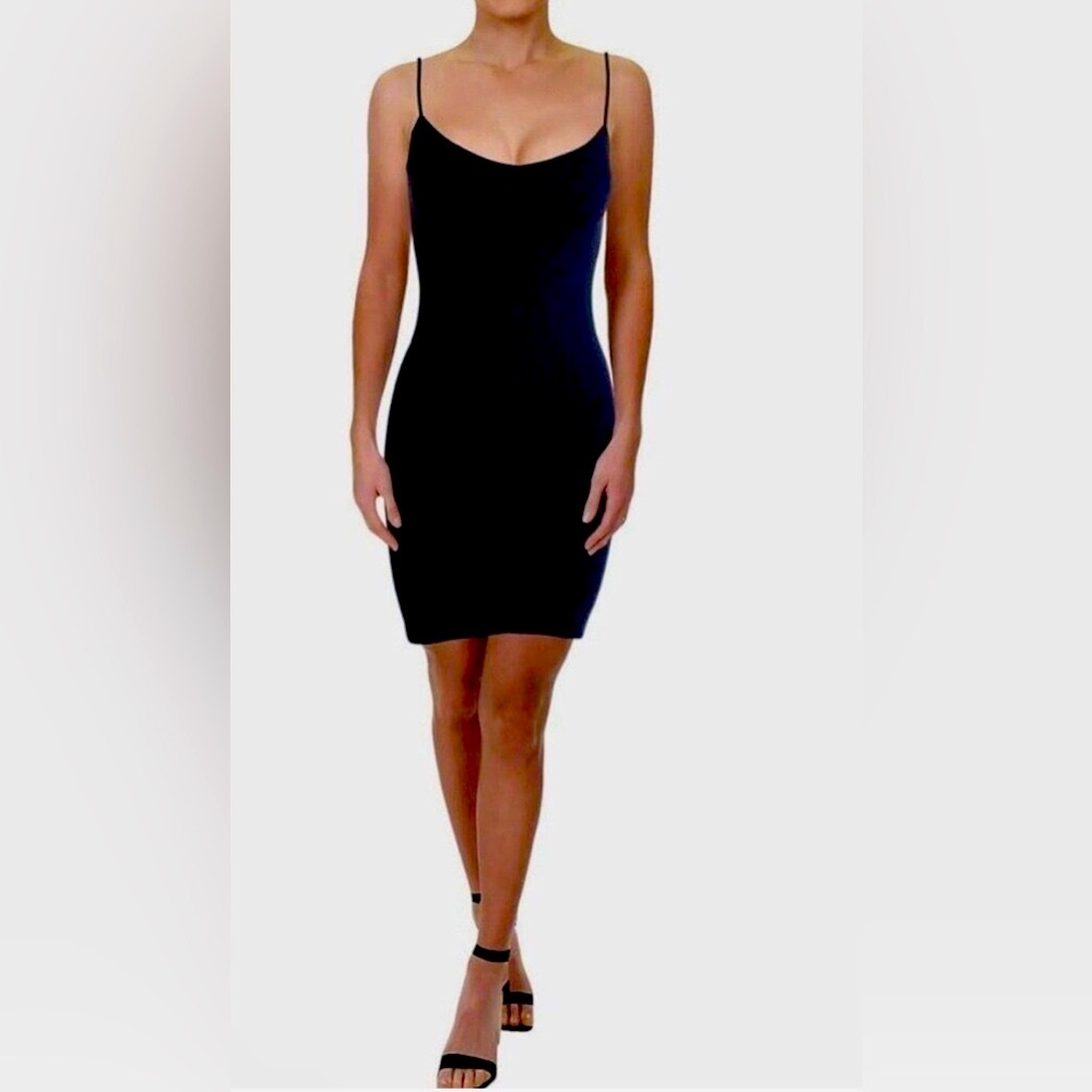 NWOT Free People intimately V-Neck
Slimming Slip Dress Black XS/S